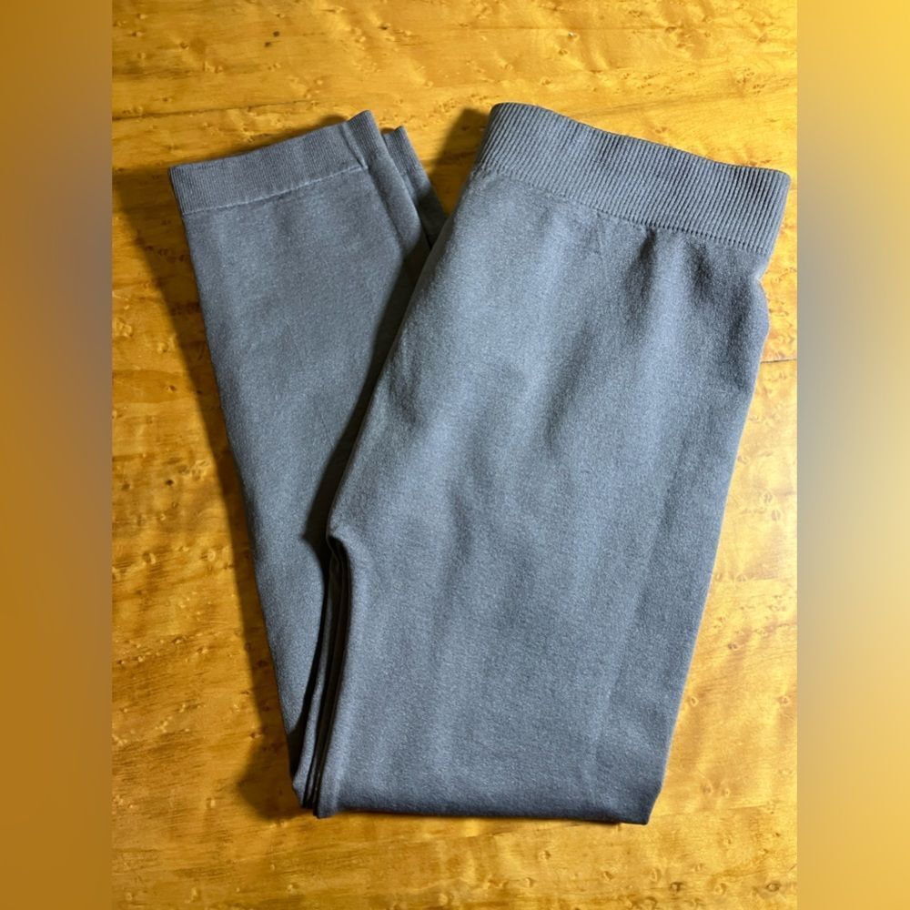 Poof! Leggings, calf length, excellent condition, size small
